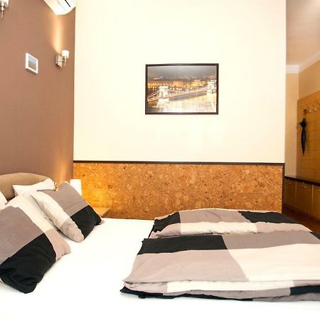 Katrin Apartment Budapest Exteriör bild