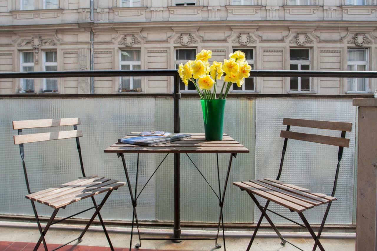 Katrin Apartment Budapest Exteriör bild